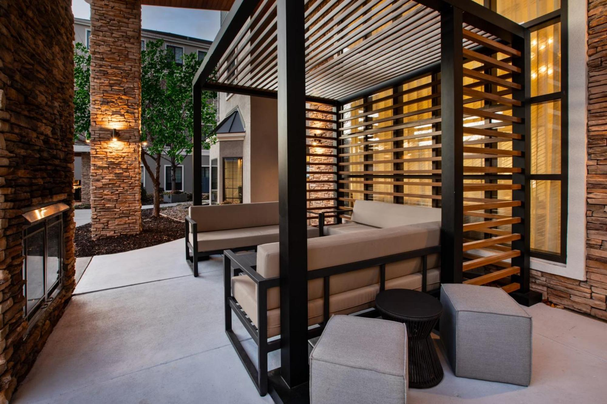 Staybridge Suites Omaha 80Th And Dodge By Ihg Exterior photo
